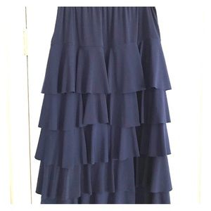 🔴ON HOLD 🔴 Navy blue ruffle skirt!